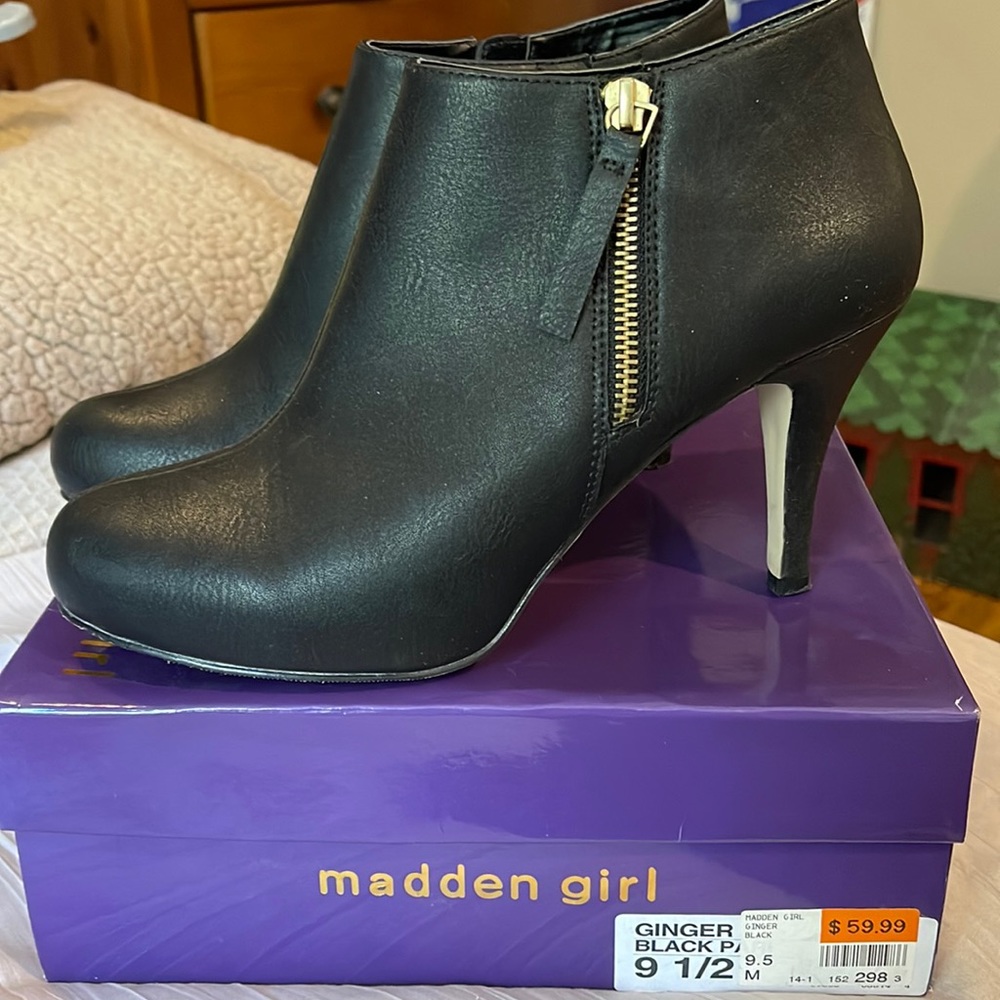 Madden girl 9.5 ginger black heels